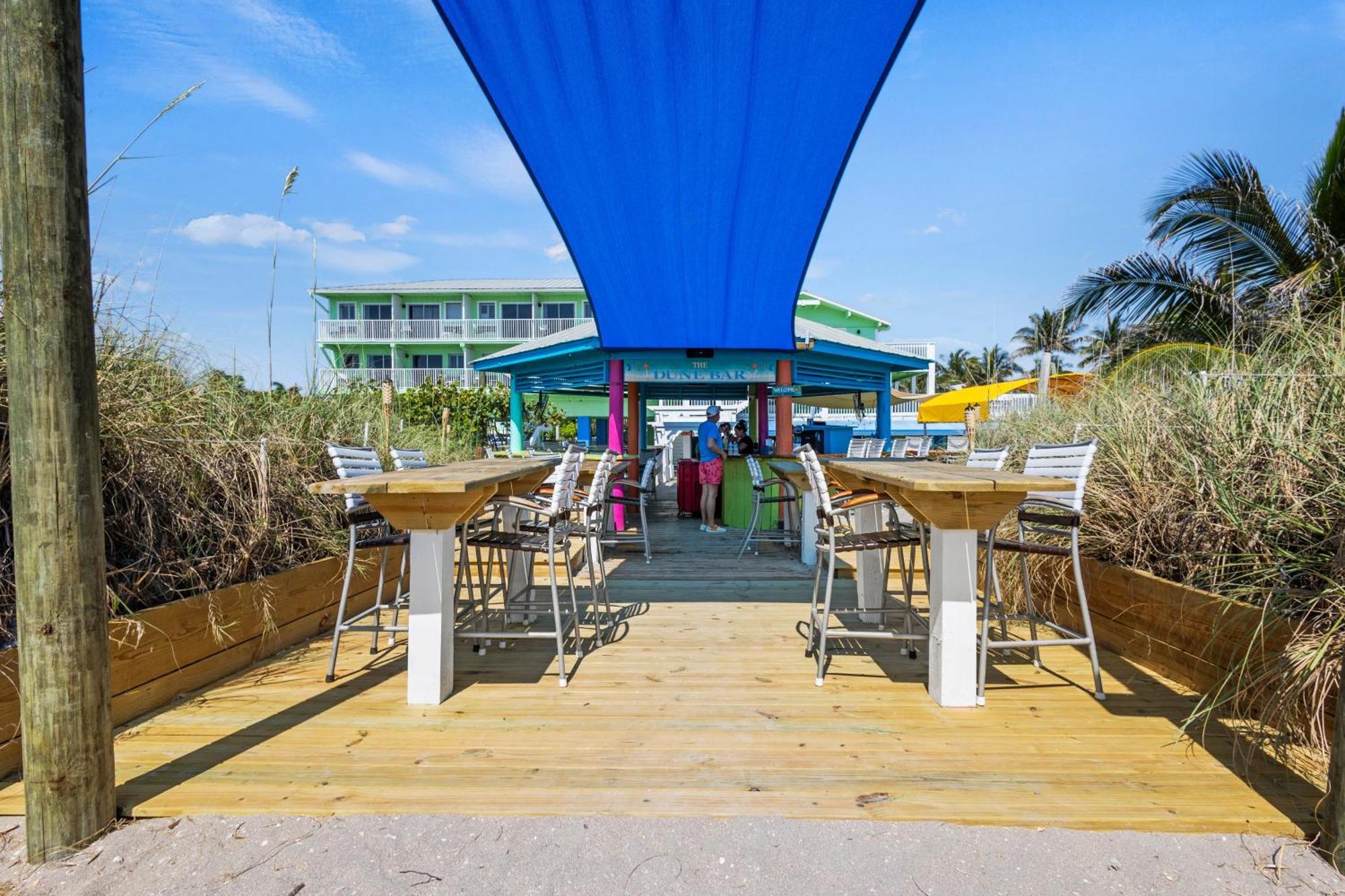 Oceanfront Inn, Inlet View Room, King Bed, #14 Fort Pierce Exteriör bild