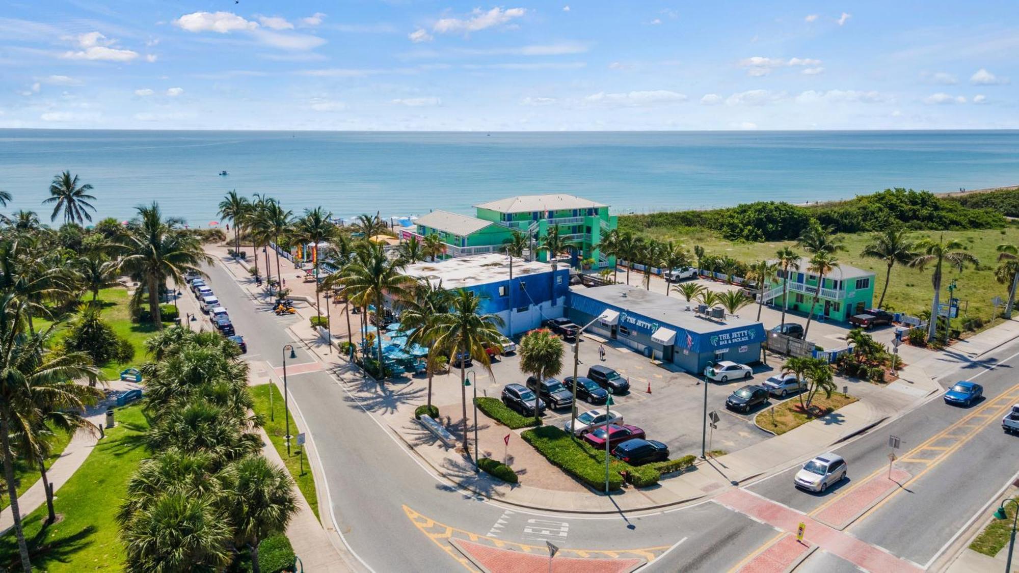 Oceanfront Inn, Inlet View Room, King Bed, #14 Fort Pierce Exteriör bild
